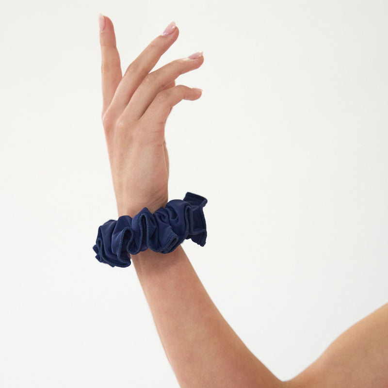 Scrunchie Azul Escuro